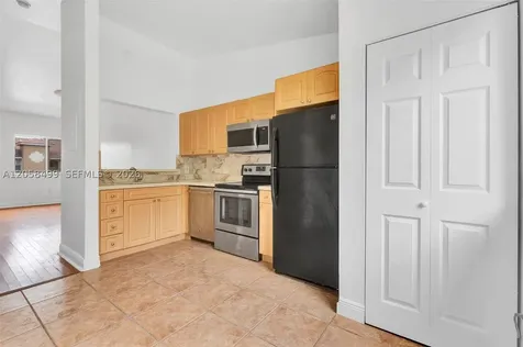 7851 NW 6th Street Pembroke Pines FL 33024