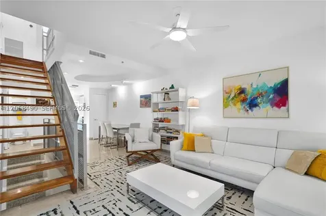 200 Washington Avenue Miami Beach FL 33139