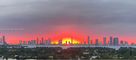 2555 Collins Avenue Miami Beach FL 33140