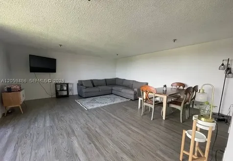 671 NE 195th Street Miami FL 33179