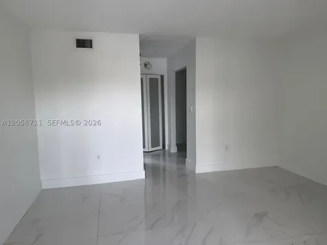 10875 NW 7th Street Miami FL 33172