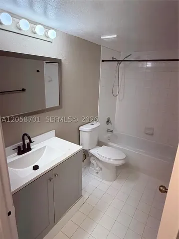 11155 SW 5th Place Pembroke Pines FL 33025