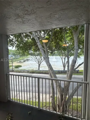 11155 SW 5th Place Pembroke Pines FL 33025