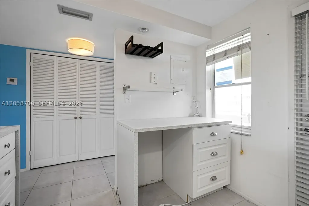 4800 Hillcrest Lane Hollywood FL 33021