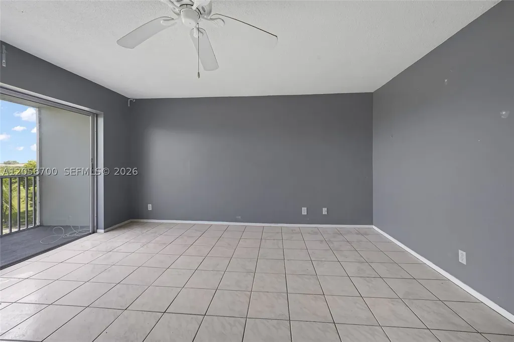 4800 Hillcrest Lane Hollywood FL 33021