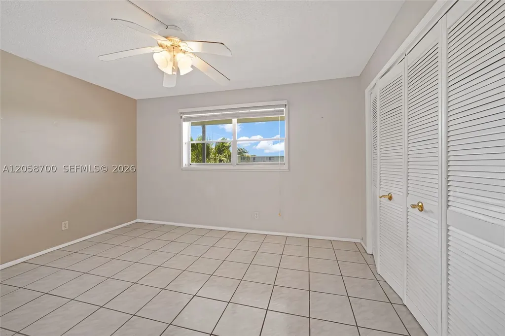 4800 Hillcrest Lane Hollywood FL 33021