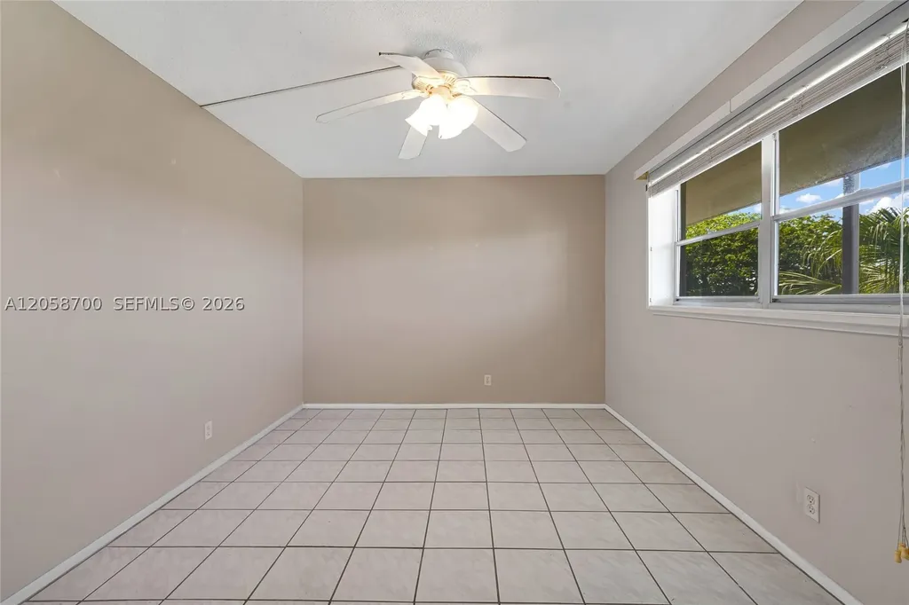 4800 Hillcrest Lane Hollywood FL 33021