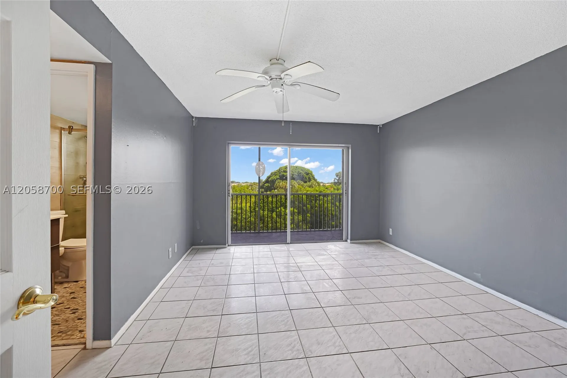 4800 Hillcrest Lane Hollywood FL 33021
