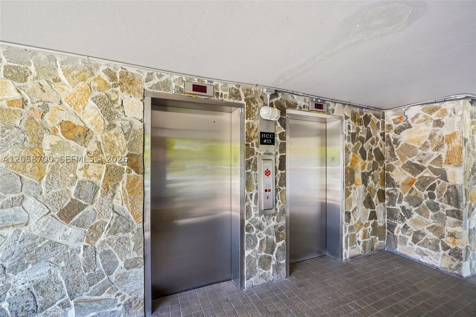 4800 Hillcrest Lane Hollywood FL 33021