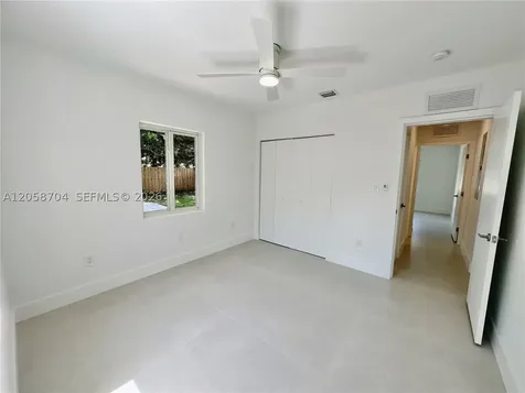 12125 NE 7th Avenue North Miami FL 33161