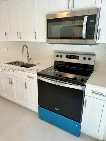 12125 NE 7th Avenue North Miami FL 33161