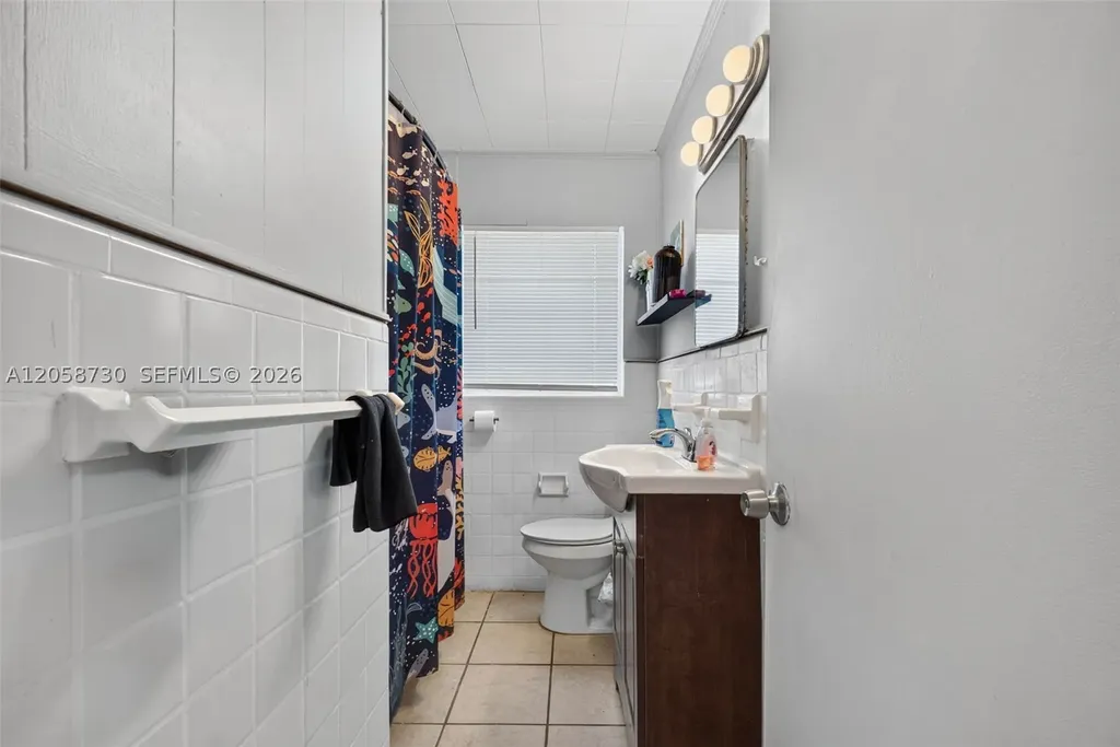 215 Palm Avenue Other City - In The State Of Florida FL 33823