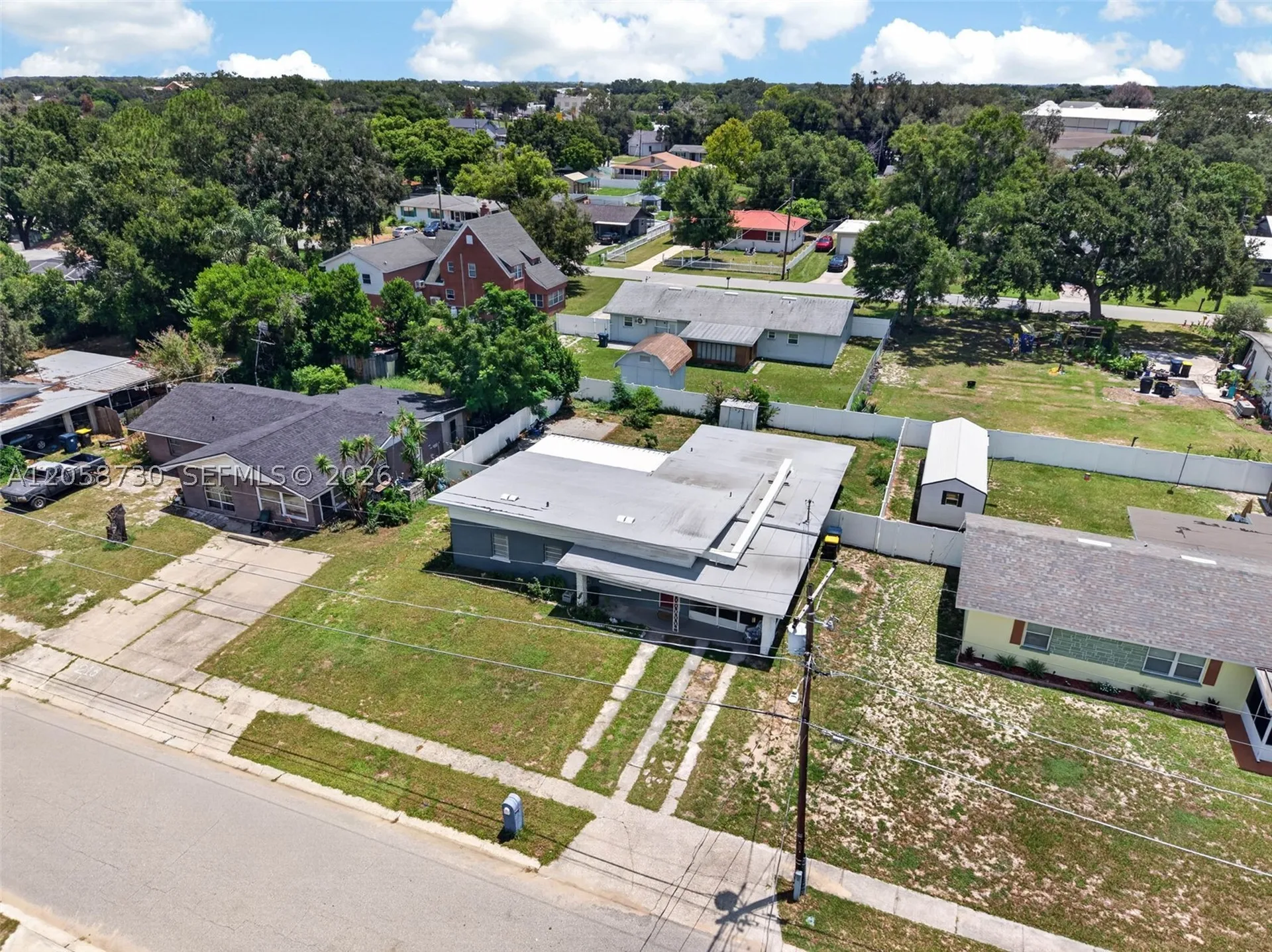 215 Palm Avenue Other City - In The State Of Florida FL 33823