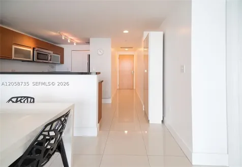 253 NE 2nd Street Miami FL 33132
