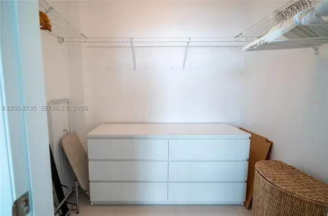253 NE 2nd Street Miami FL 33132