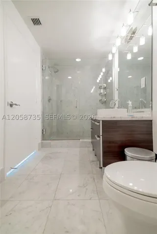 253 NE 2nd Street Miami FL 33132