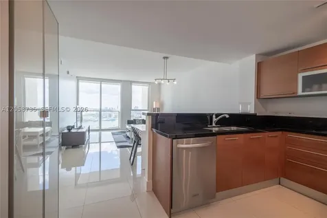 253 NE 2nd Street Miami FL 33132
