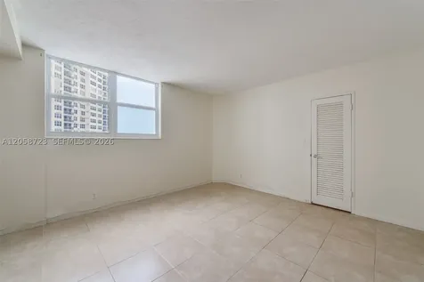 3001 S Ocean Drive Hollywood FL 33019