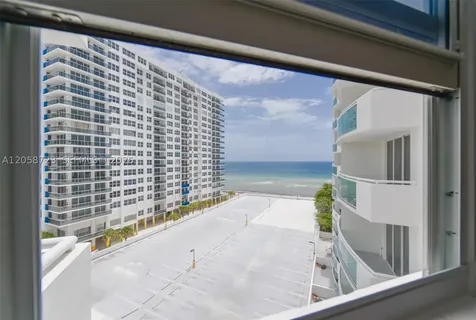 3001 S Ocean Drive Hollywood FL 33019