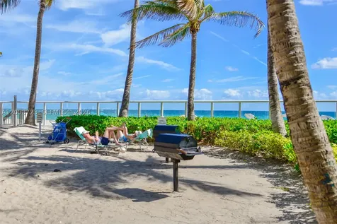 3001 S Ocean Drive Hollywood FL 33019