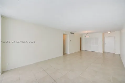 3001 S Ocean Drive Hollywood FL 33019