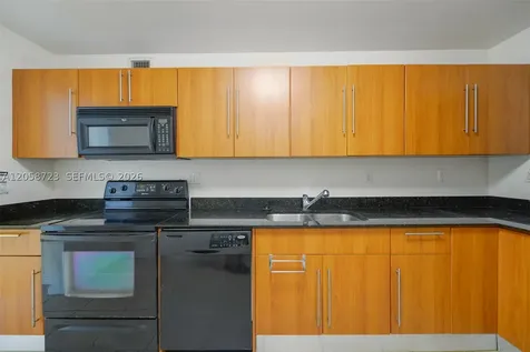 3001 S Ocean Drive Hollywood FL 33019