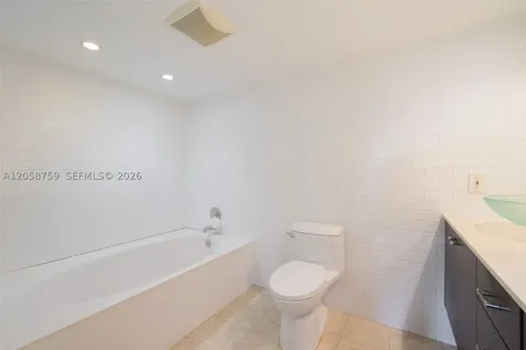 2480 Presidential Way West Palm Beach FL 33401