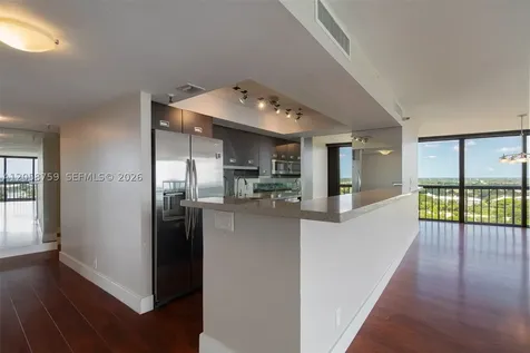 2480 Presidential Way West Palm Beach FL 33401