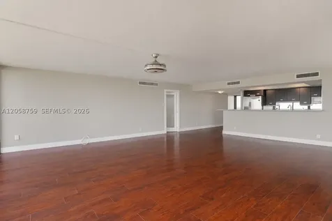 2480 Presidential Way West Palm Beach FL 33401