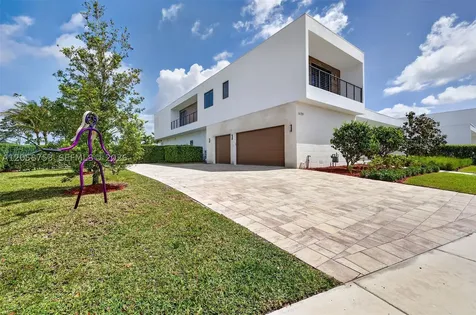 16709 N Botaniko Drive N Weston FL 33326