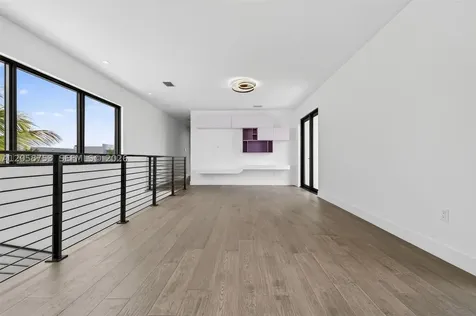 16709 N Botaniko Drive N Weston FL 33326
