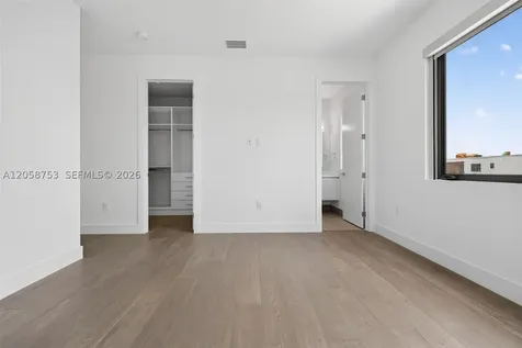 16709 N Botaniko Drive N Weston FL 33326