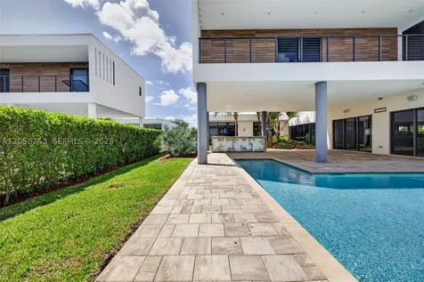 16709 N Botaniko Drive N Weston FL 33326