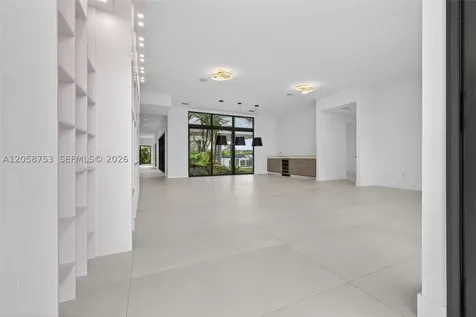 16709 N Botaniko Drive N Weston FL 33326