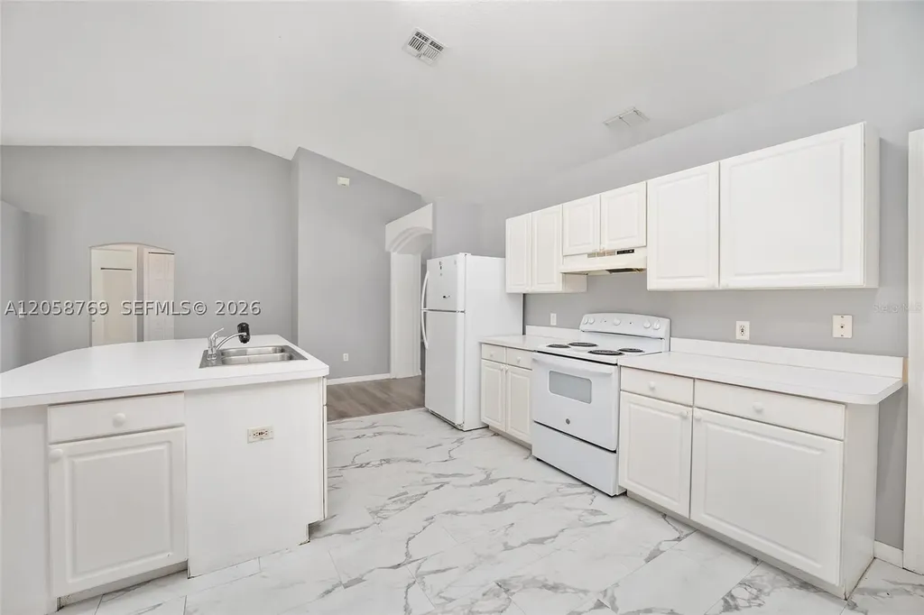 20 Pine Court Loop Other City - In The State Of Florida FL 34472