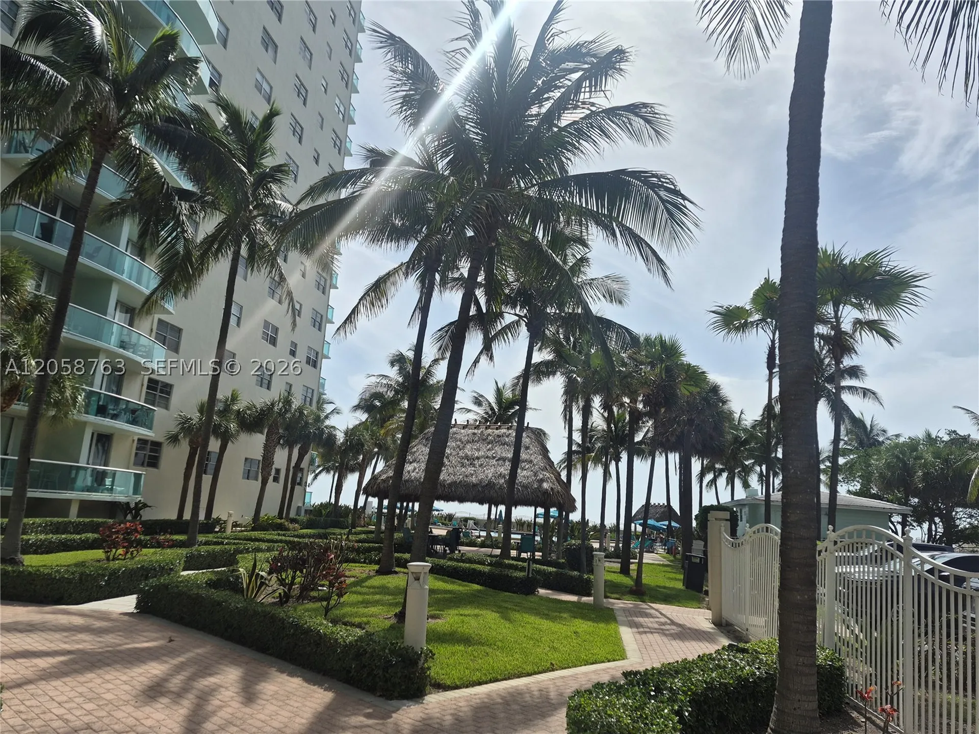 3901 S Ocean Drive Hollywood FL 33019