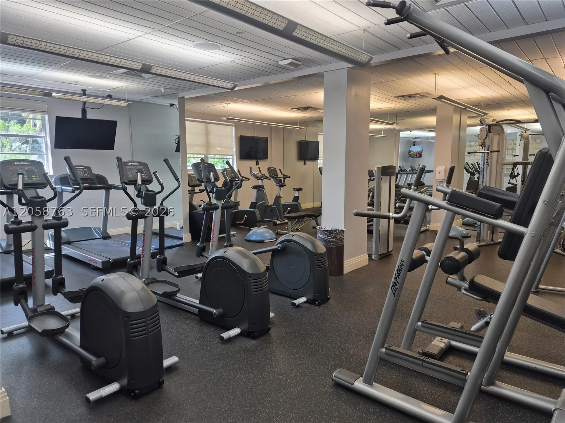 3901 S Ocean Drive Hollywood FL 33019