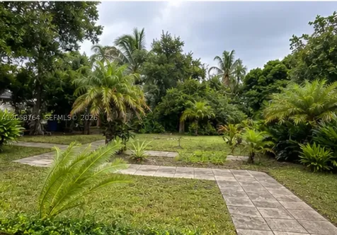 1051 S 37th Street Fort Pierce FL 34947