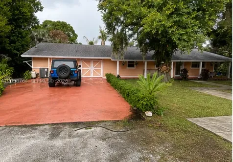 1051 S 37th Street Fort Pierce FL 34947