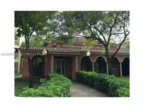 8343 Lake Drive Doral FL 33166