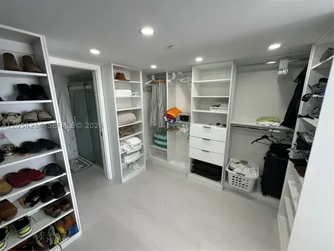 555 NE 15th Street Miami FL 33132