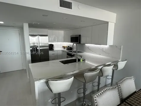 555 NE 15th Street Miami FL 33132