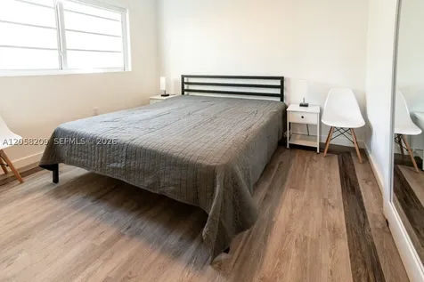 3917 N Meridian Avenue Miami Beach FL 33140