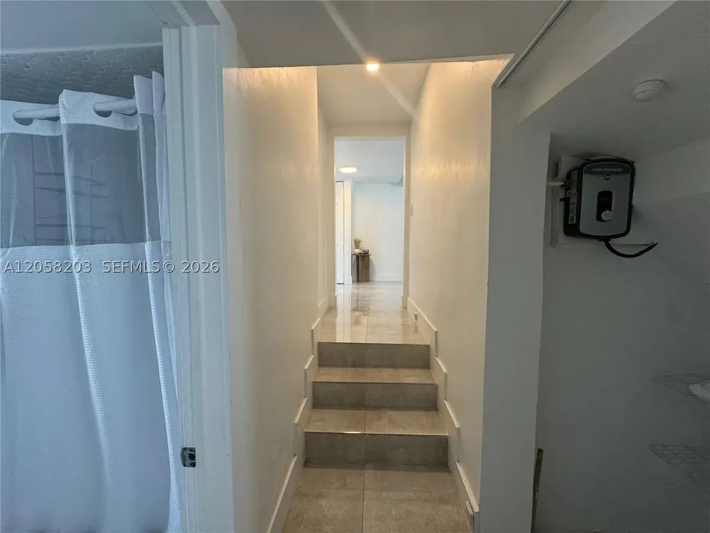 1904 SW 28th Street Fort Lauderdale FL 33315