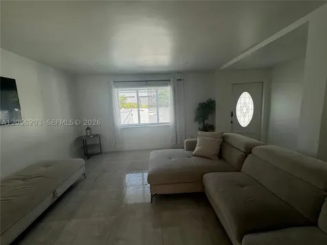 1904 SW 28th Street Fort Lauderdale FL 33315