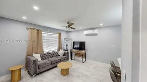 1904 SW 28th Street Fort Lauderdale FL 33315