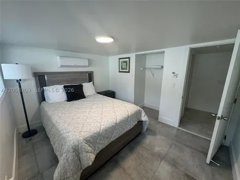 1904 SW 28th Street Fort Lauderdale FL 33315