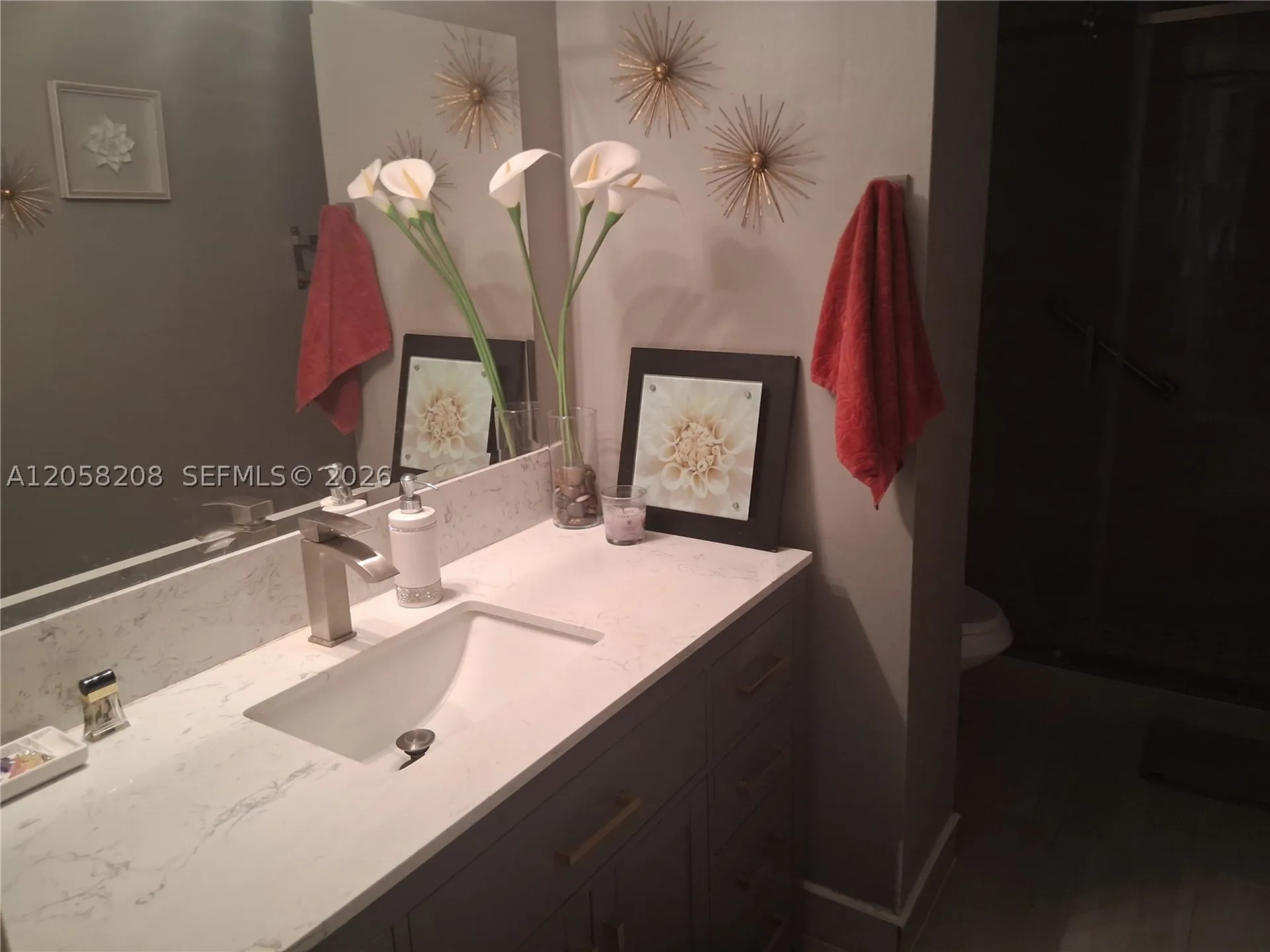 4400HILLCREST Hillcrest Drive Hollywood FL 33021