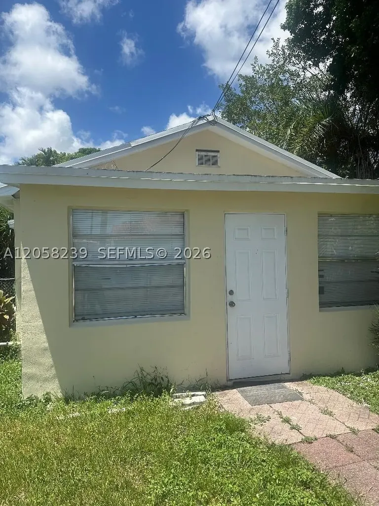 61 NW 24th Avenue Miami FL 33125
