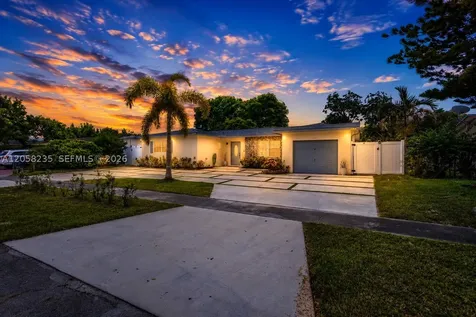 4930 NW 17th Street Lauderhill FL 33313